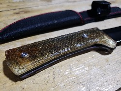 KNIFE WITH WHITE SUCKER CARP SKIN HANDLE - COOLECTOR KNIFE